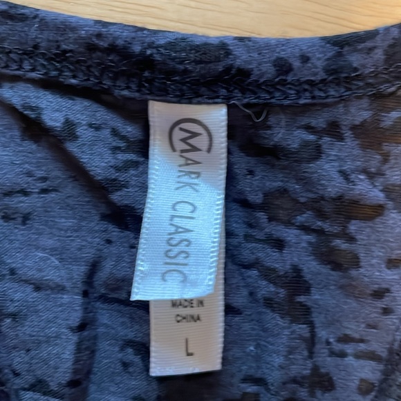 Women’s tank, size large, never worn - Picture 2 of 3